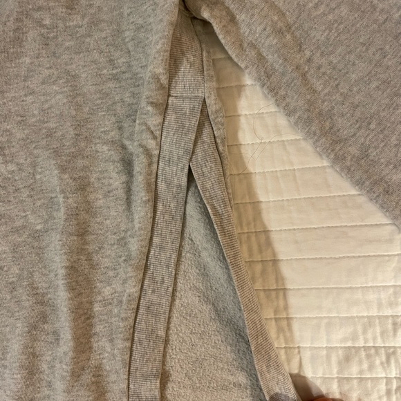 Gray comfy hoodie size small - Picture 2 of 3